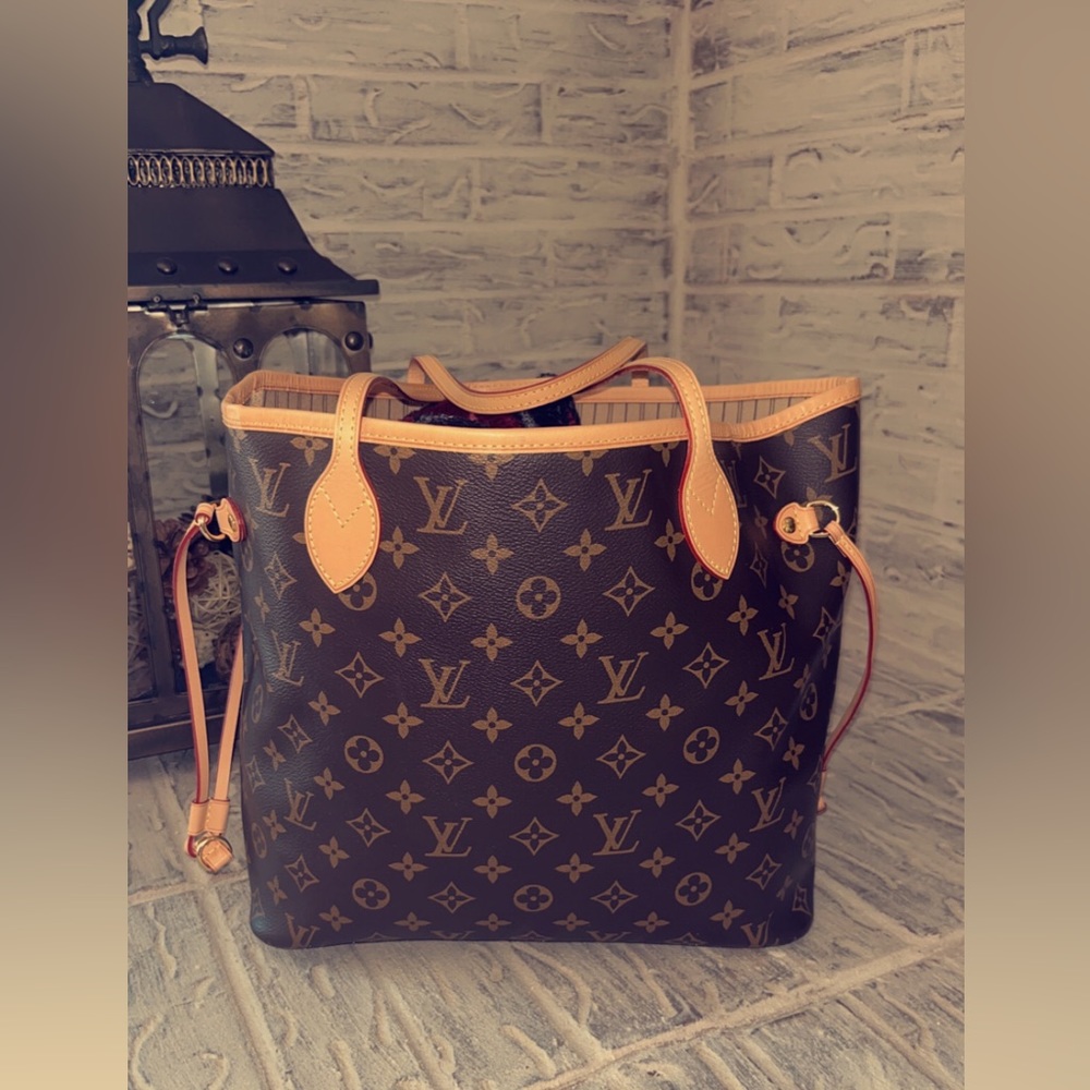 Louis Vuitton NEVERFULL MM tote